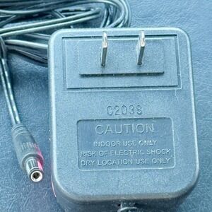 Linksys AD 9/1C Power Adapter 9VAC 1000mA A9-1A AC Transformer Wall Plug Black